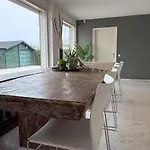 Xl 14-bed In Nature טילבורג