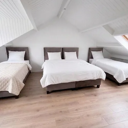 Xl 14-bed In Nature Villa