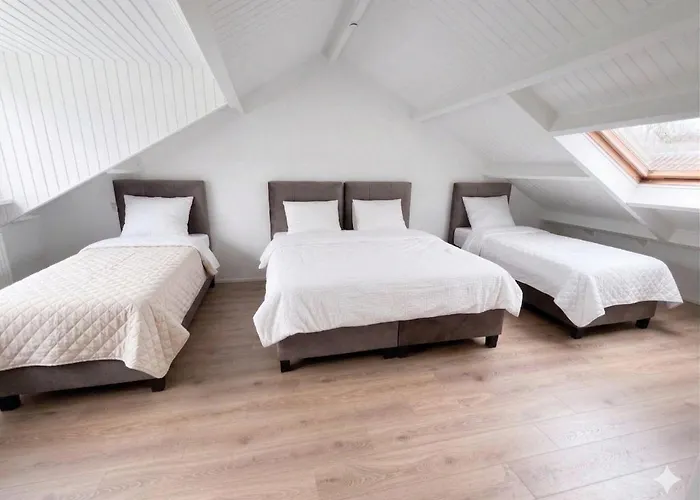 Xl 14-bed In Nature Vila